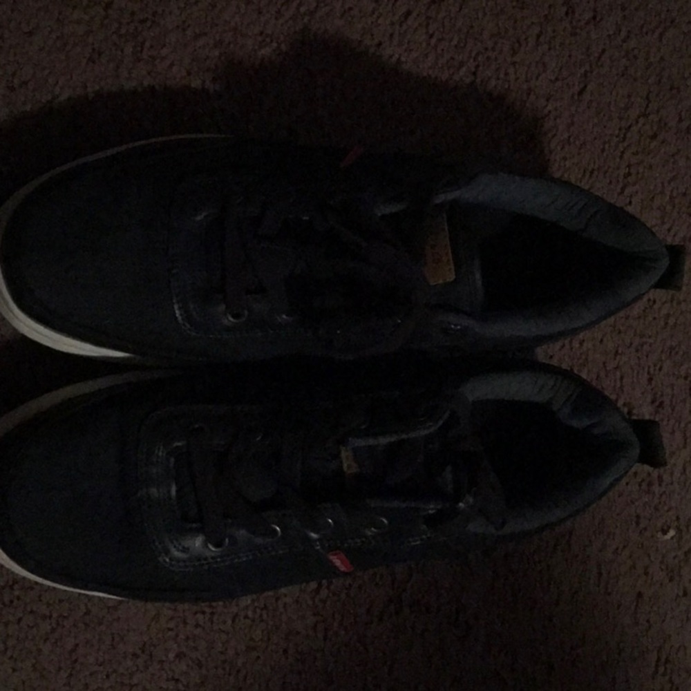 Men’s Levi shoes size 11